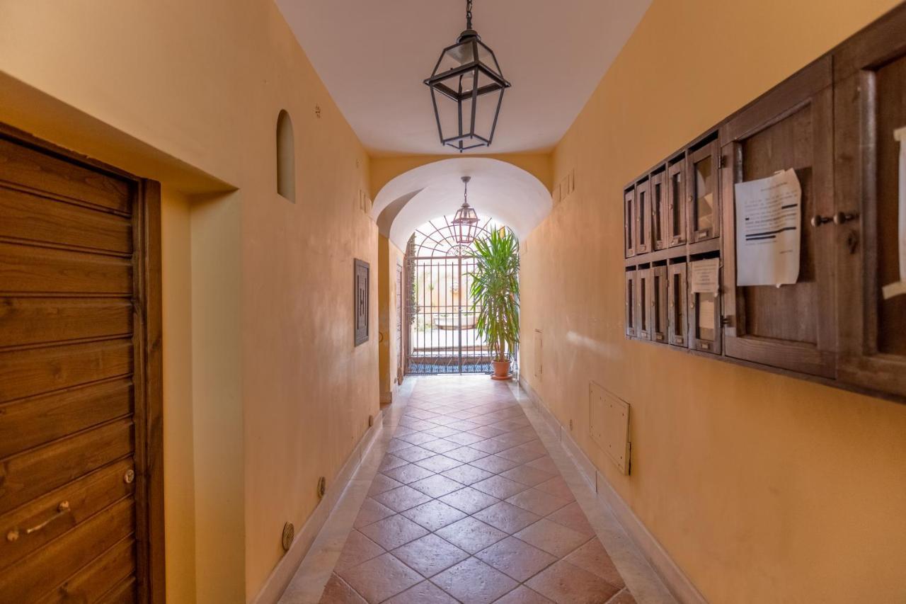 Vg Trevi Fountain 5 Stelle Elegant Apartment Roma Exterior foto